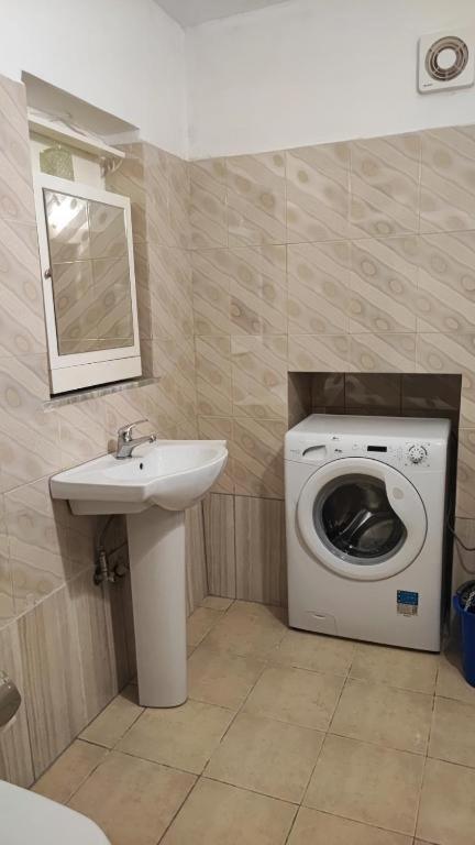 Dea1 Majlinda Apartment Sarande Ngoại thất bức ảnh